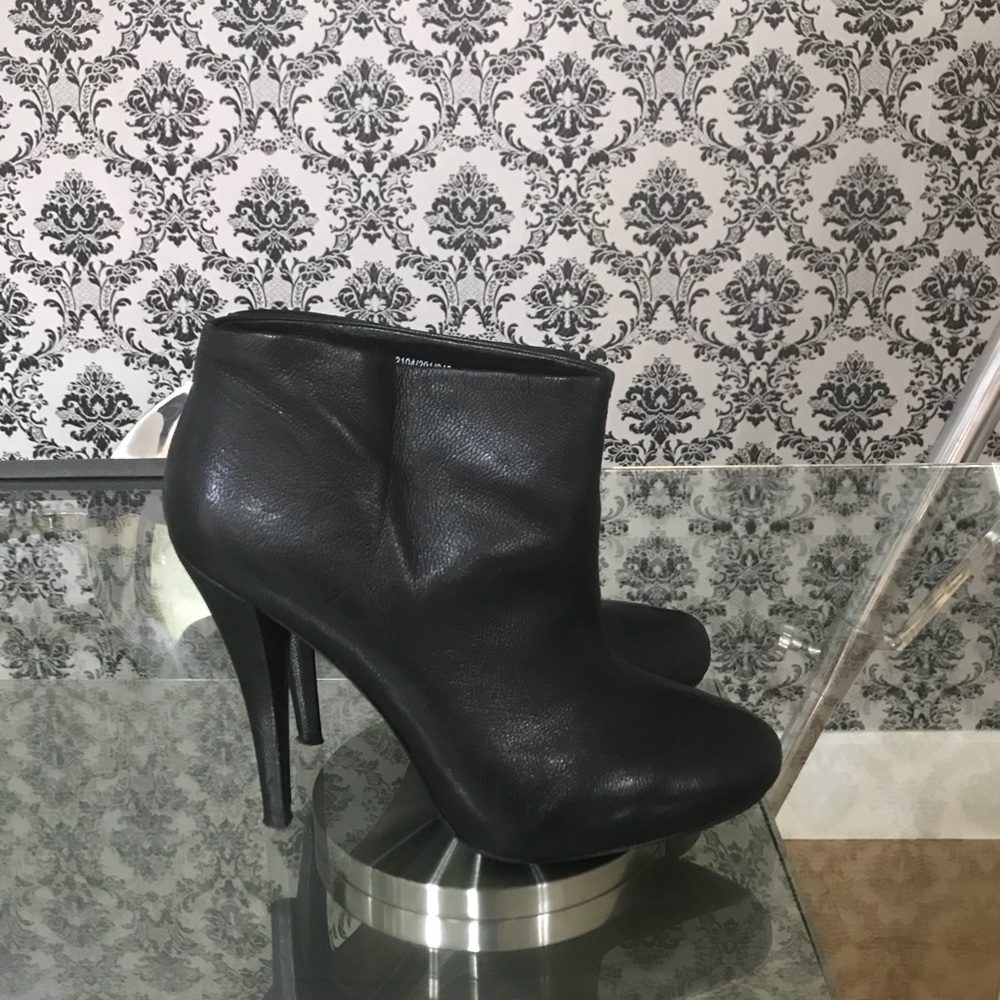 Zara Black Leather Booties